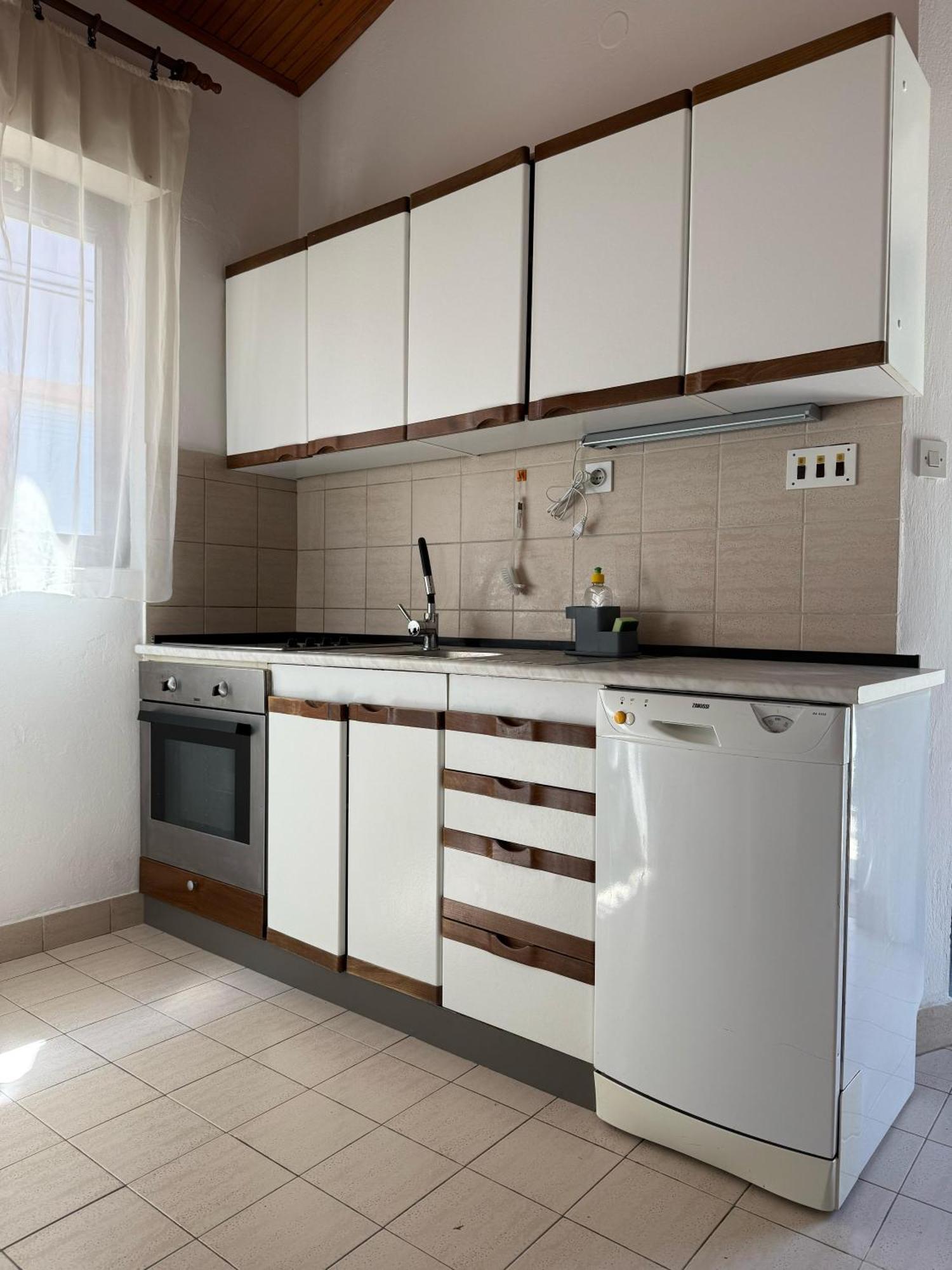 Blue Lagoon Studio Apartments Клек Екстериор снимка
